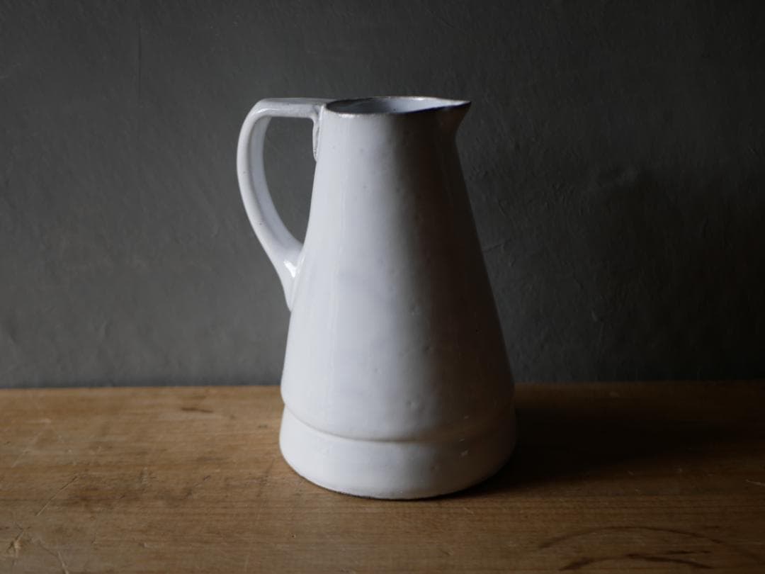 うさこ　アスティエ・ド・ヴィラット　花器　フラワーベース　パリ　ピッチャー