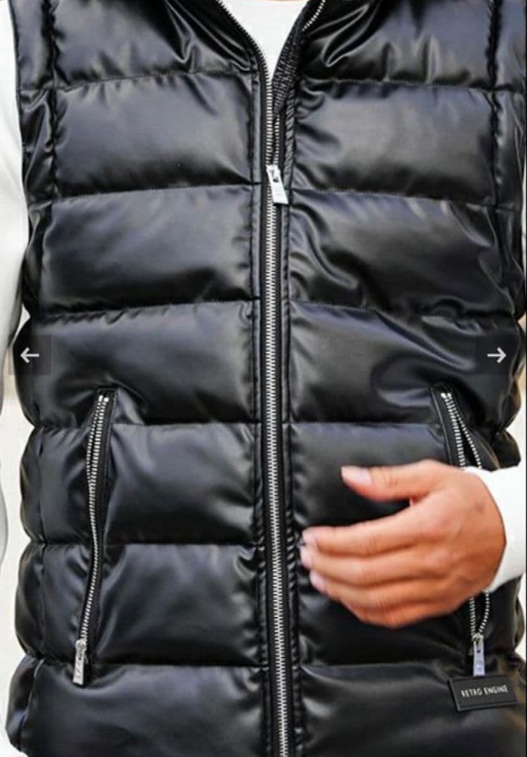 アダムスジャグラー　レトロエンジン　エコ レザー　中綿　ベスト　黒