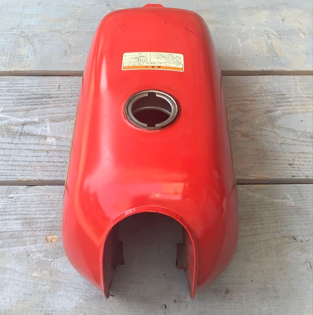 Ape エイプ　赤 タンク