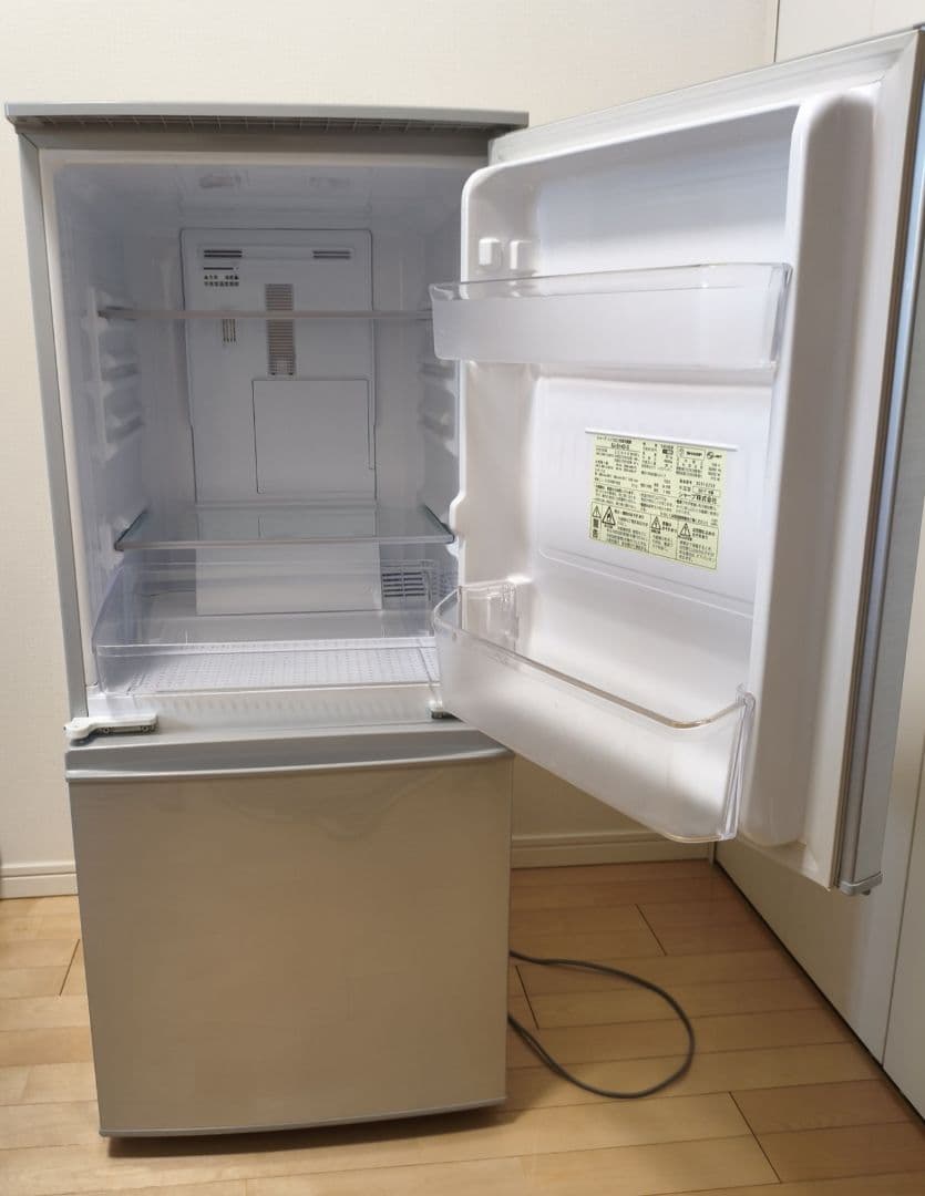 シャープ ノンフロン冷凍冷蔵庫　SJ-D14D-S