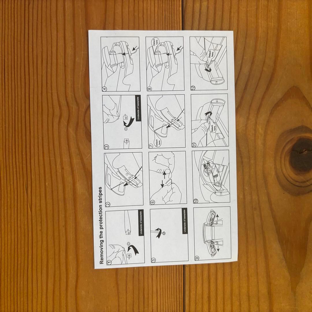 ミニカー 1/18 AUTOart ASTON MARTIN V12 Vantage