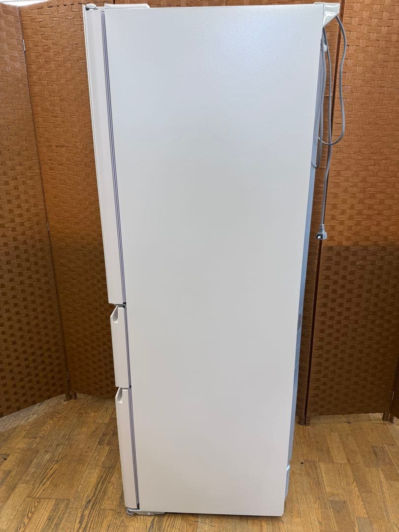 F052 超美品‼️ TOSHIBA ３ドア　冷蔵庫　2024年　356L