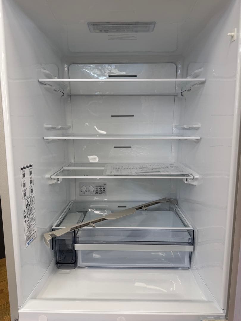 F052 超美品‼️ TOSHIBA ３ドア　冷蔵庫　2024年　356L