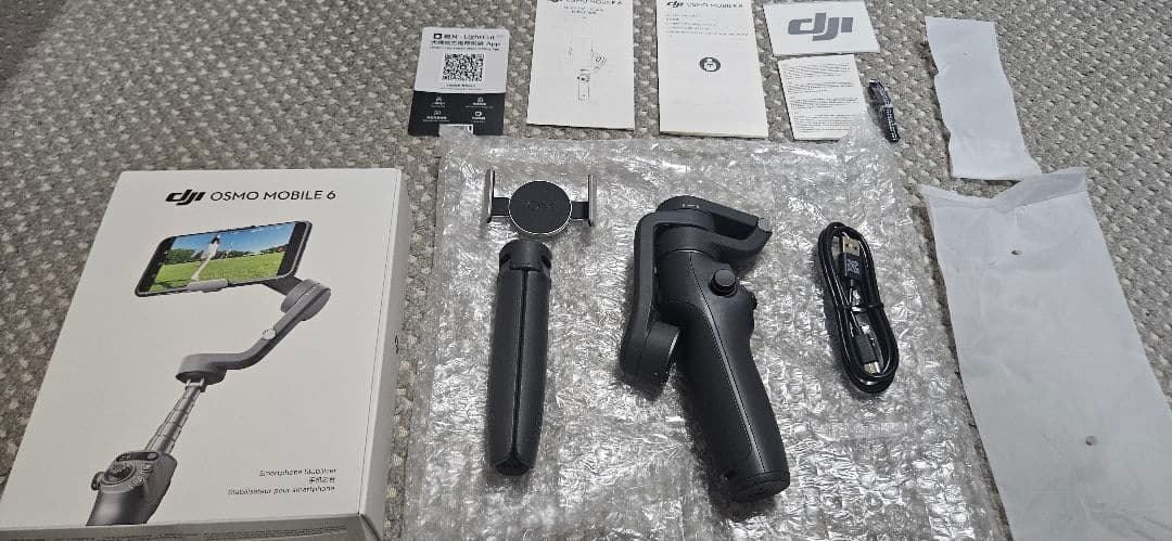 DJI Osmo Mobile6 スタビライザー 収納袋付き