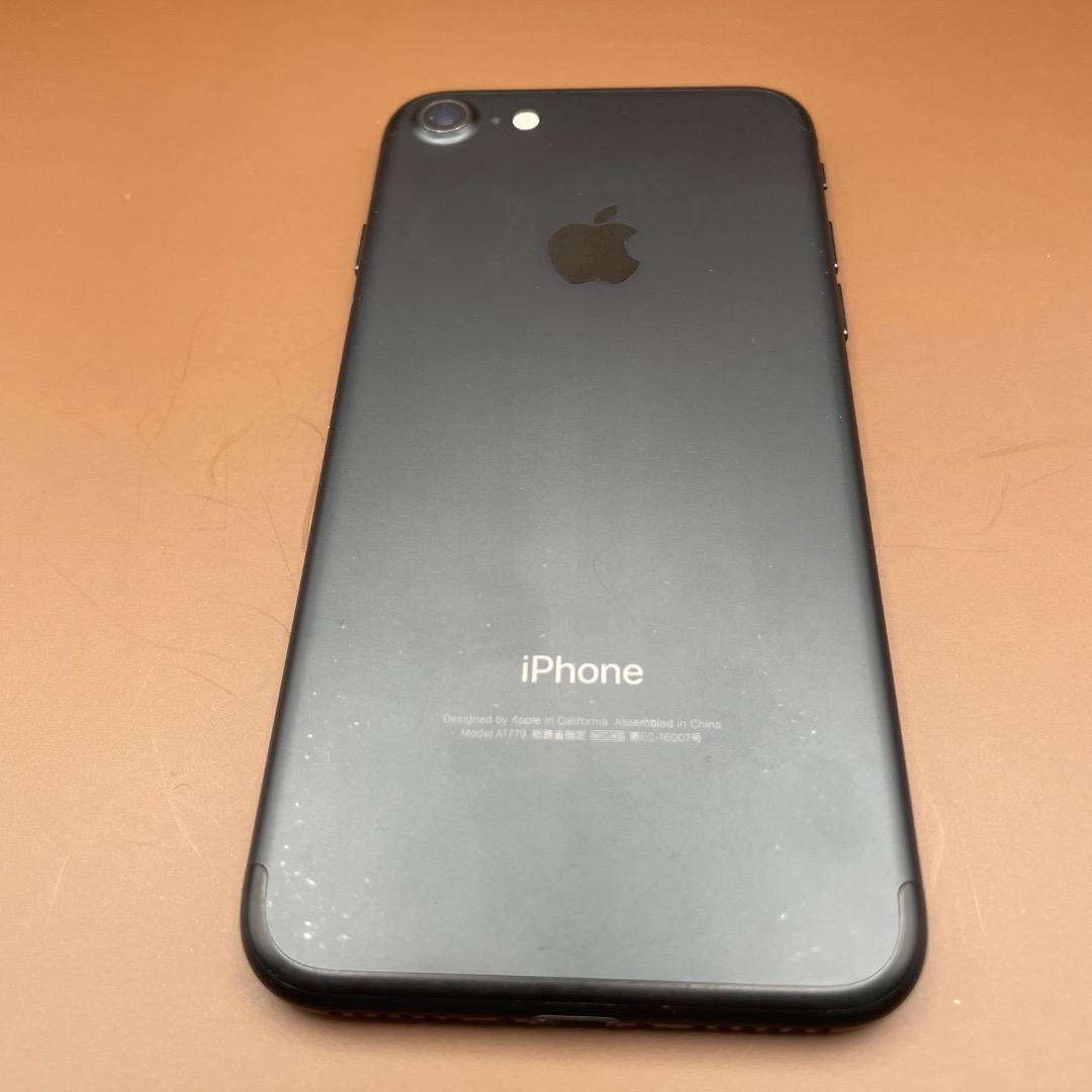 iPhone 7 128GB シムフリー 新品バッテリー