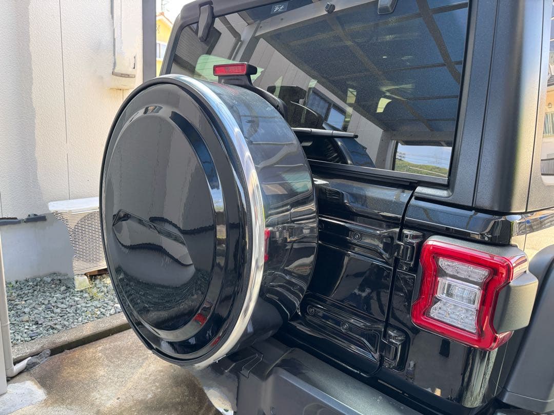 JLラングラー専用ハードタイヤカバー＋ステンレスリング　価格相談下さい！