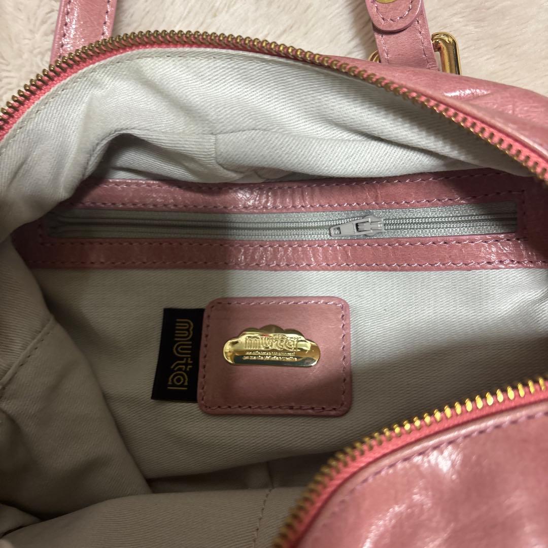 あーちゃ　ムータ　バック