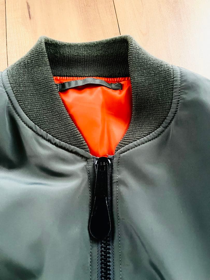 AVIREX フライトジャケット ミリタリー ブルゾン カーキ MA-1 M