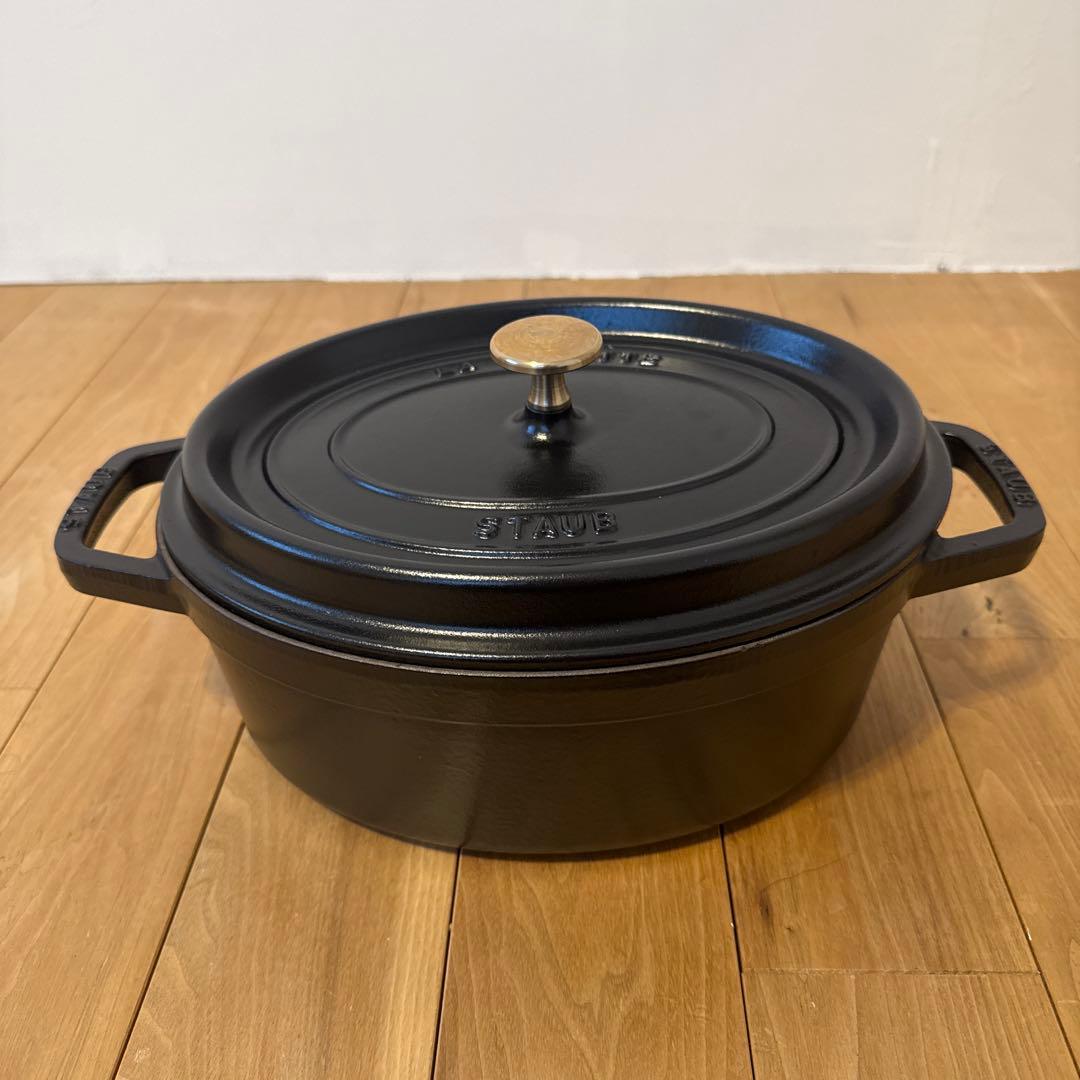 美品　STAUB ココット　鍋 黒　27㎝　ストウブ　オーバル