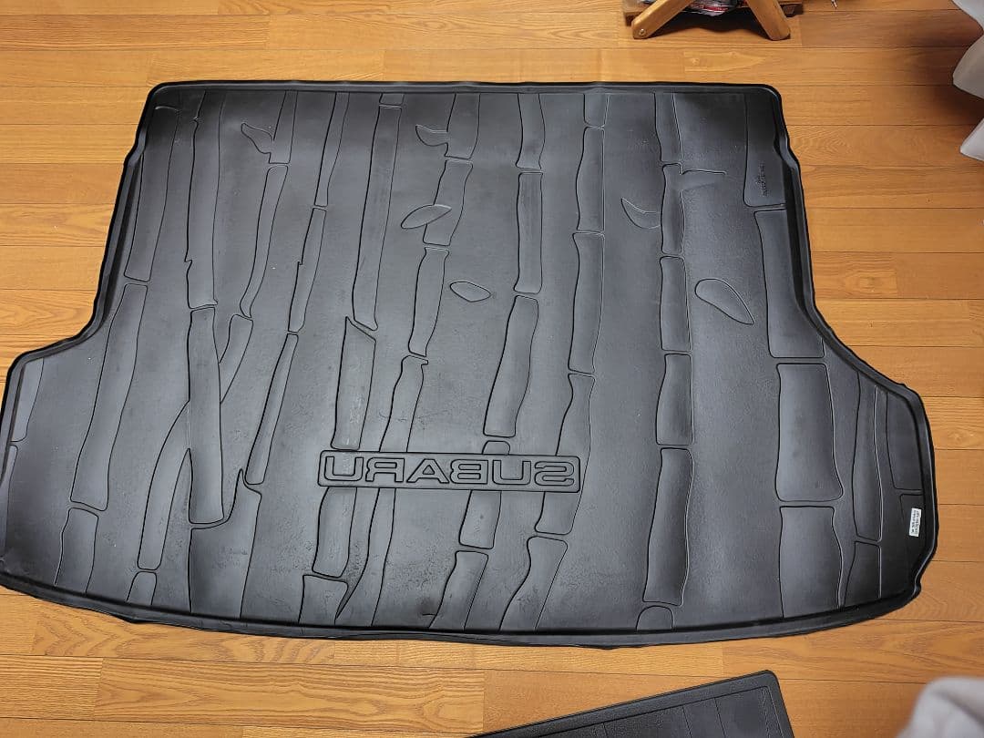 SK系フォレスター　米スバル純正ラゲッジプロテクター