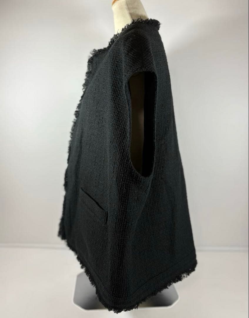 【美品】Na.e ナエ　Novel Tweed Vest_black