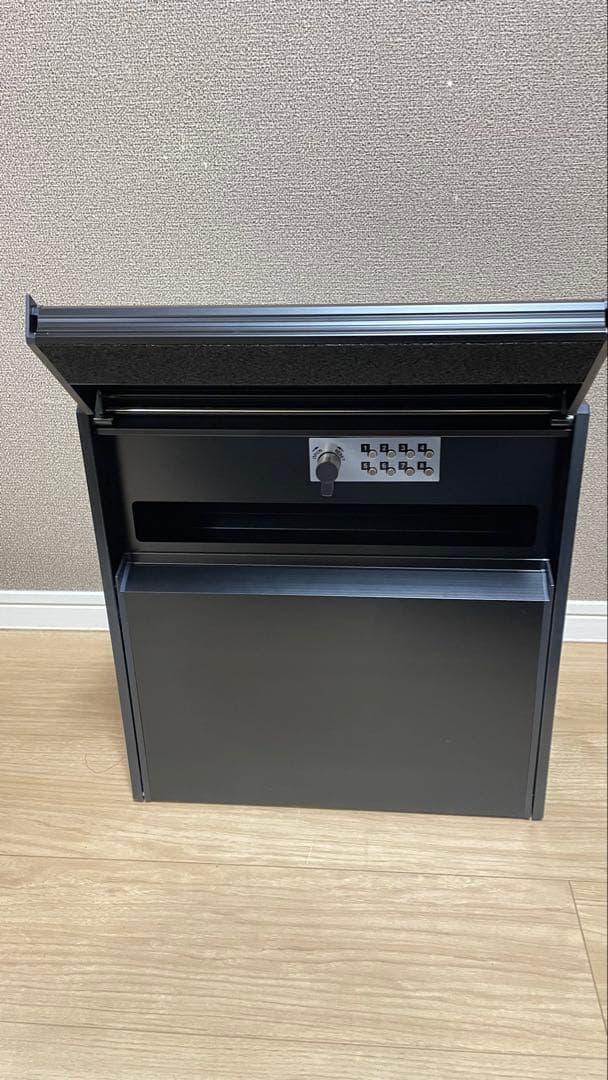 三協アルミ ポスト SWE型