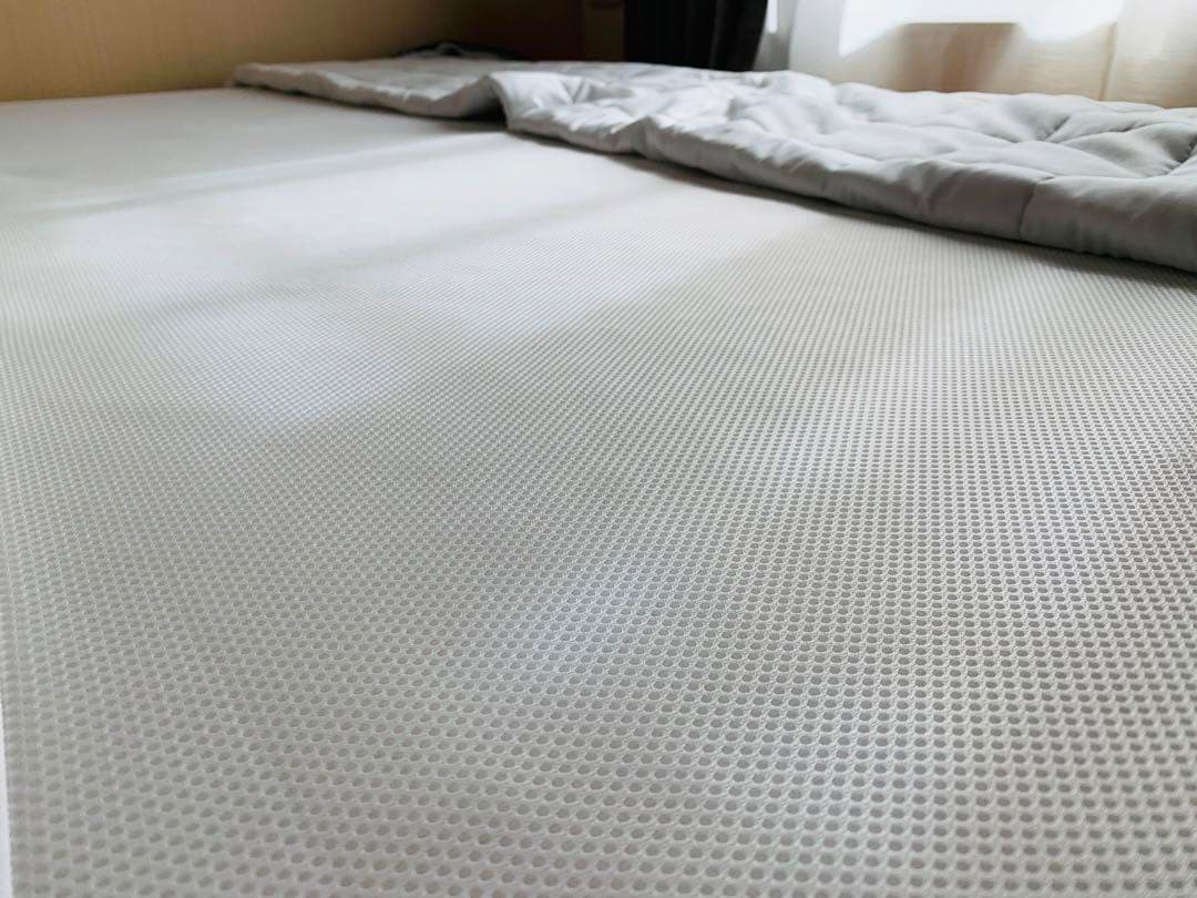 【新品未開封】　エアウィーヴ　敷布団シングル　四季布団　夏冬両用