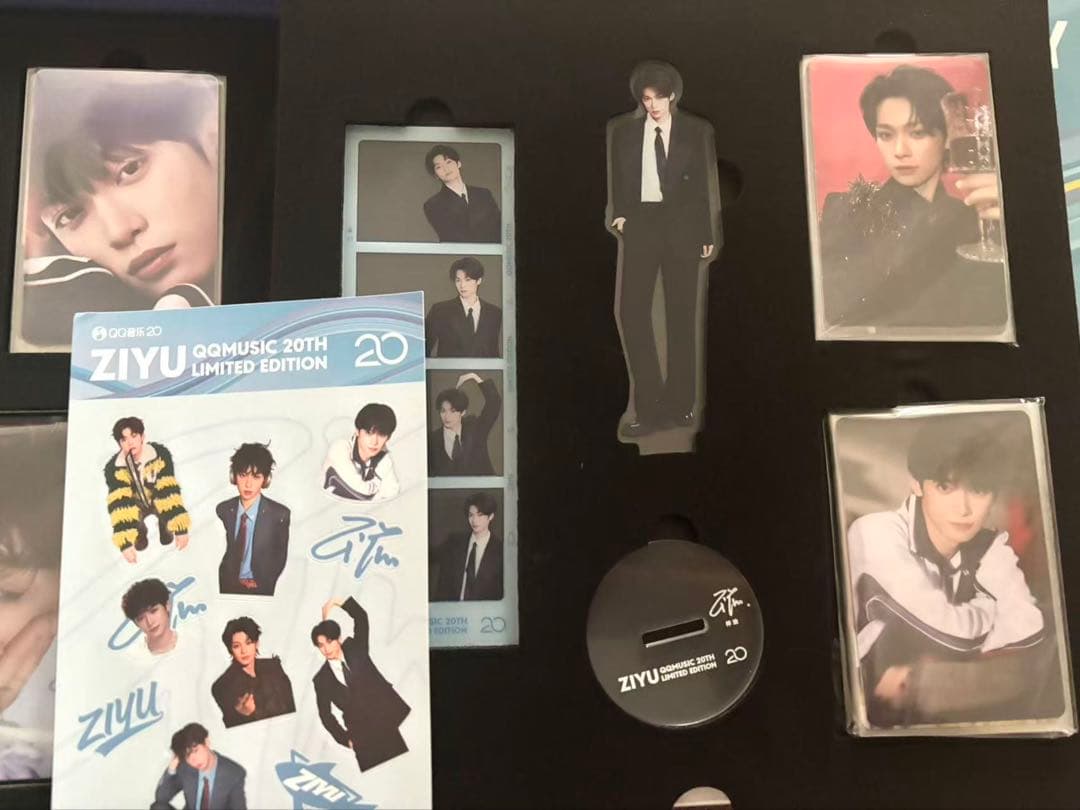 梓渝　公式QQ音楽20年記念コラボグッズ逆愛　RevengedLove