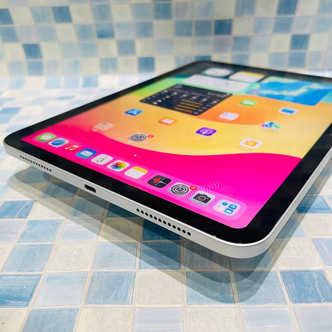 Wi-Fi iPad 第10世代 本体 64GB シルバー 電池良好