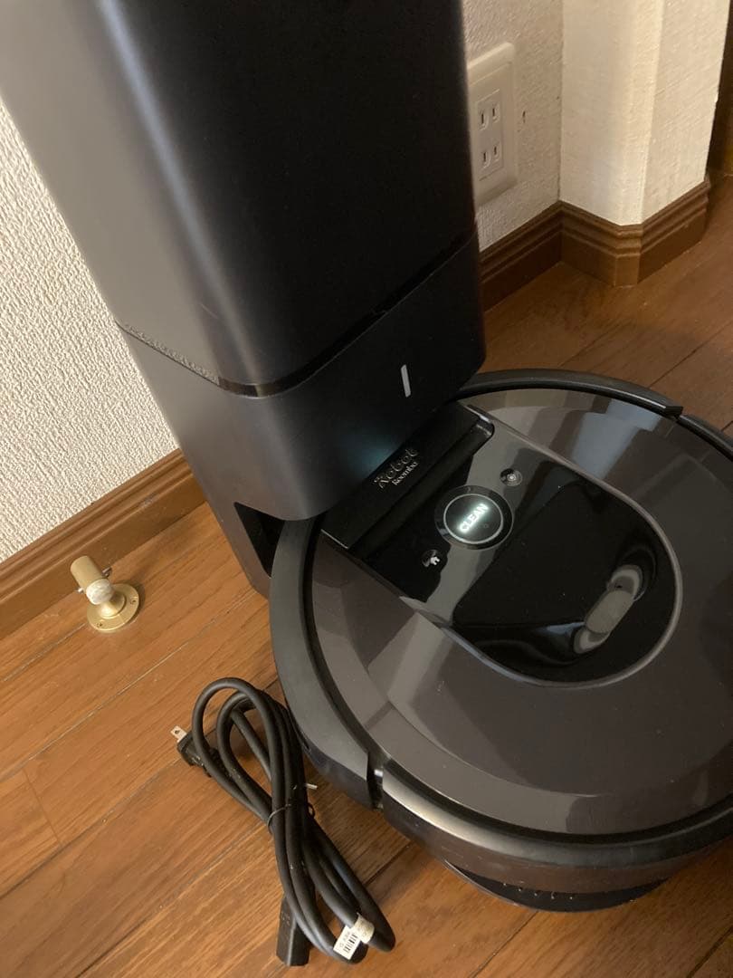 【Irobot Roombai7+】アイロボットルンバ+純正紙パック3枚+付属品