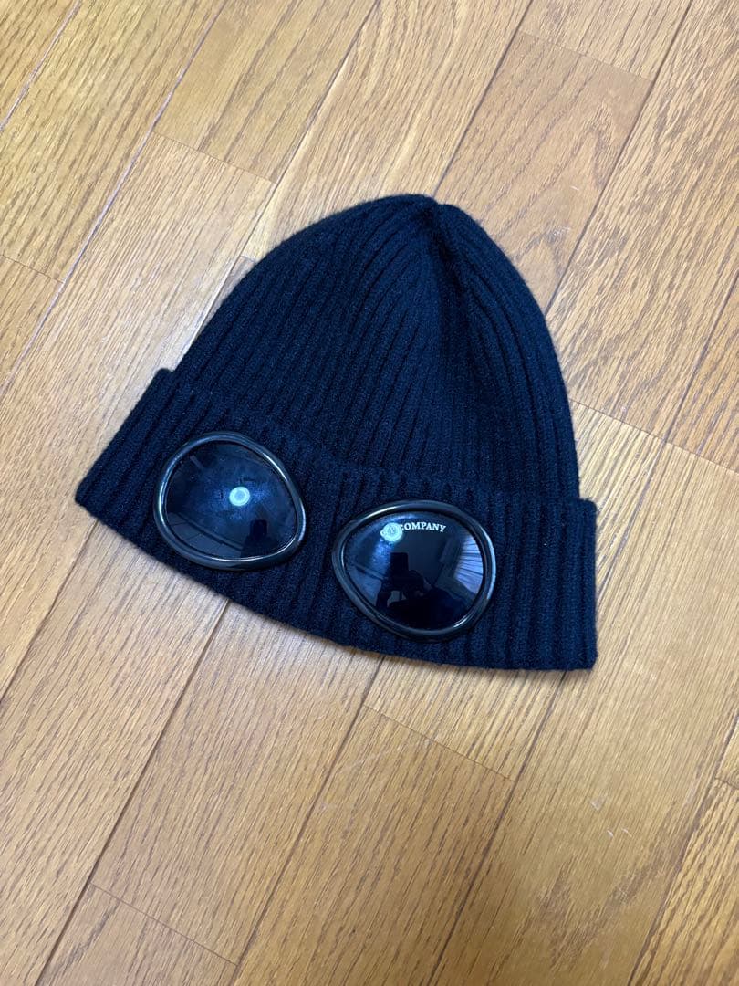 c.p.company ゴーグルニット帽