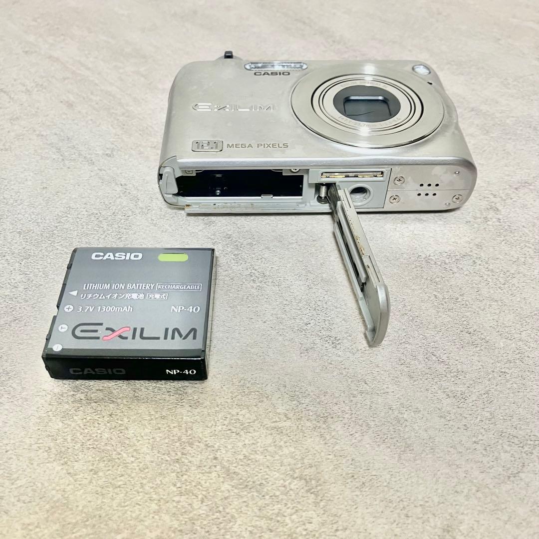 CASIO EXILIM EX-Z1200 シルバー（動作確認済み）