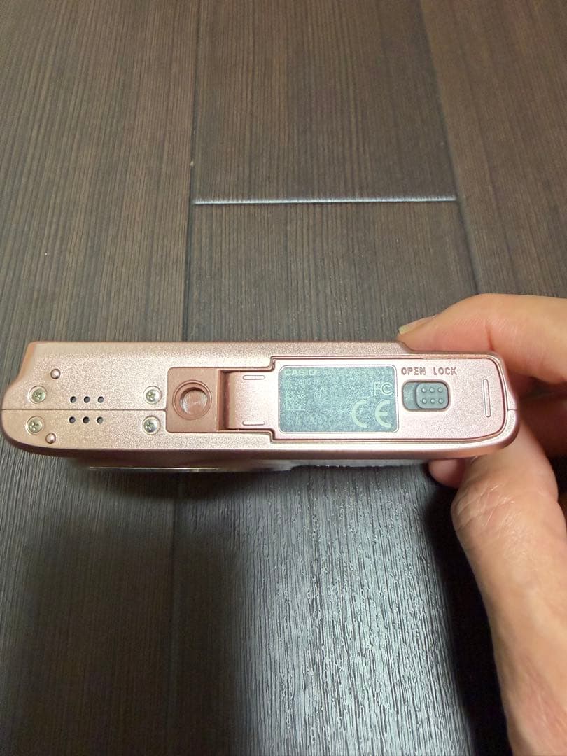 美品　CASIO EXILIM EX-400 液晶デジタルカメラ