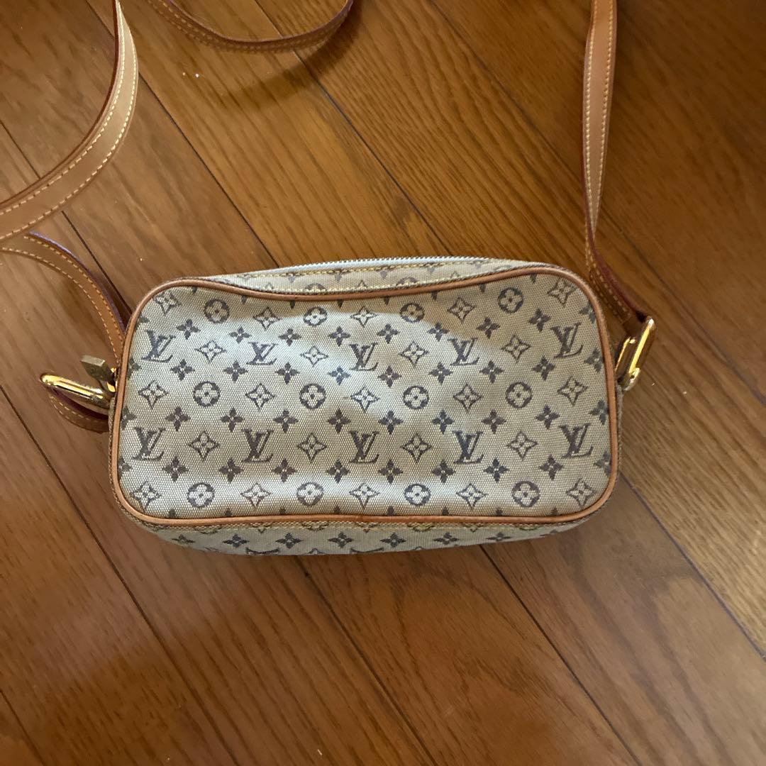 Louis Vuitton ベージュ ショルダーバッグ