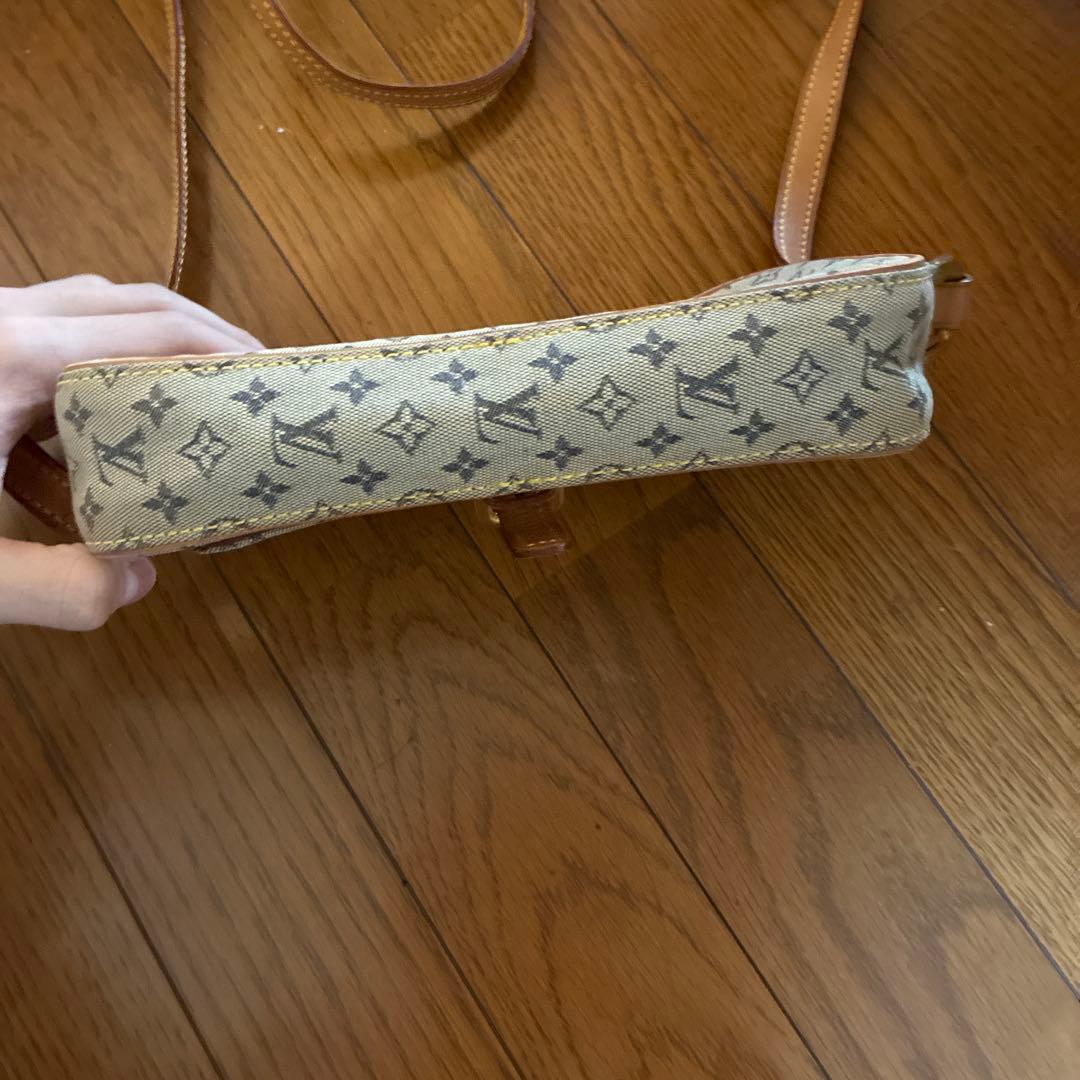 Louis Vuitton ベージュ ショルダーバッグ