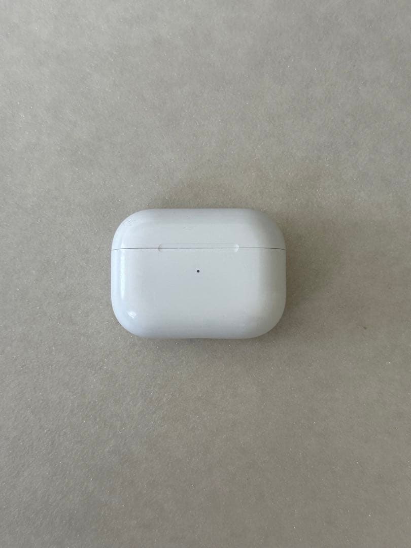 AirPods pro2本体 と左耳　白色