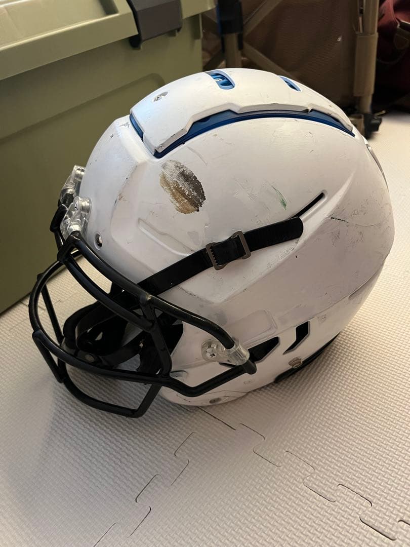 M*é様 アメフト　ヘルメット　schutt f7 (アイシールドおまけ)