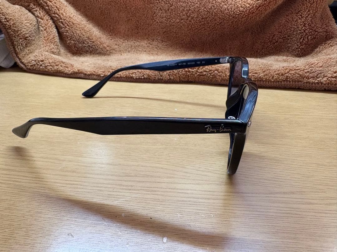 Ray-Ban レイバン　サングラス　RB4259F