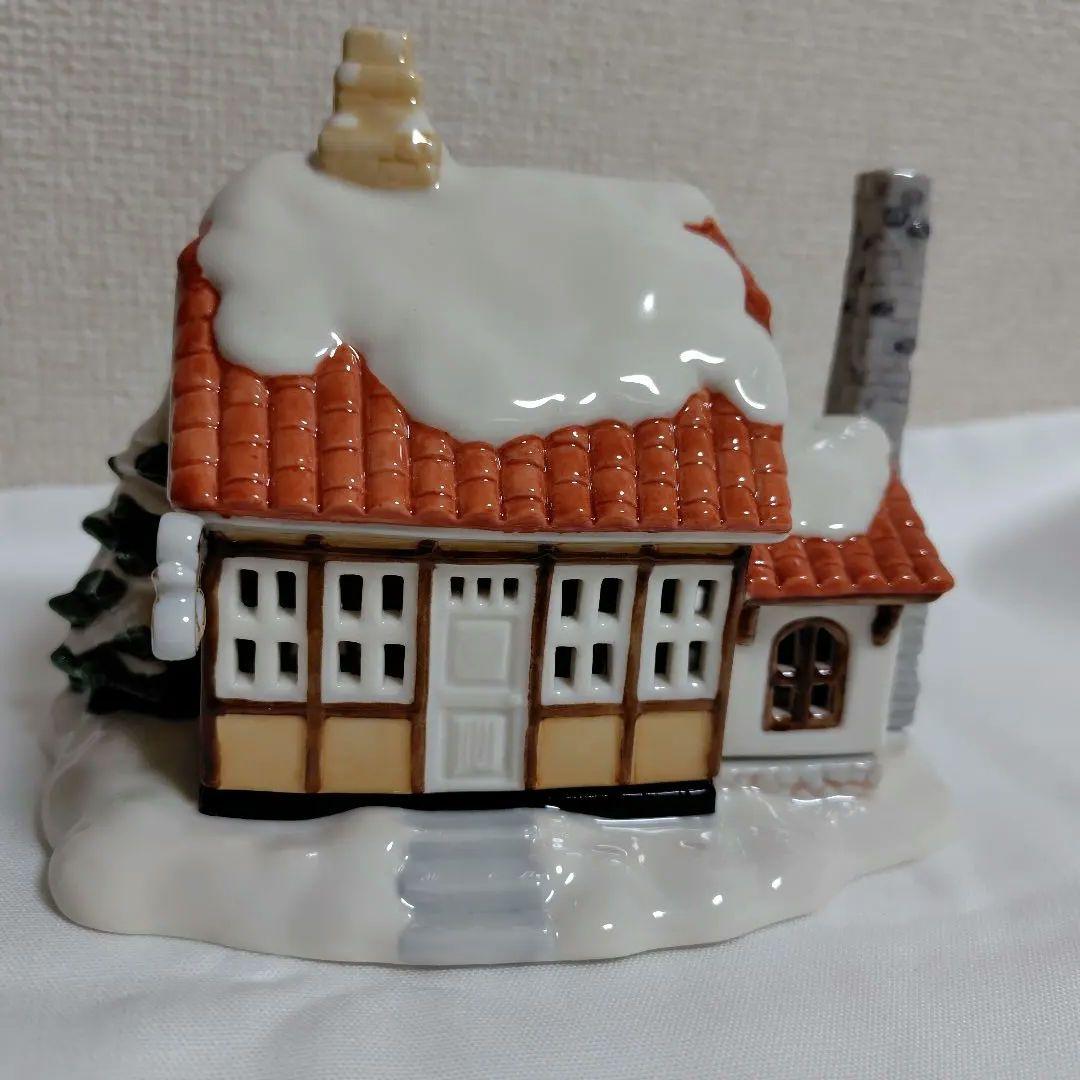 ロイヤルコペンハーゲン　雪の家