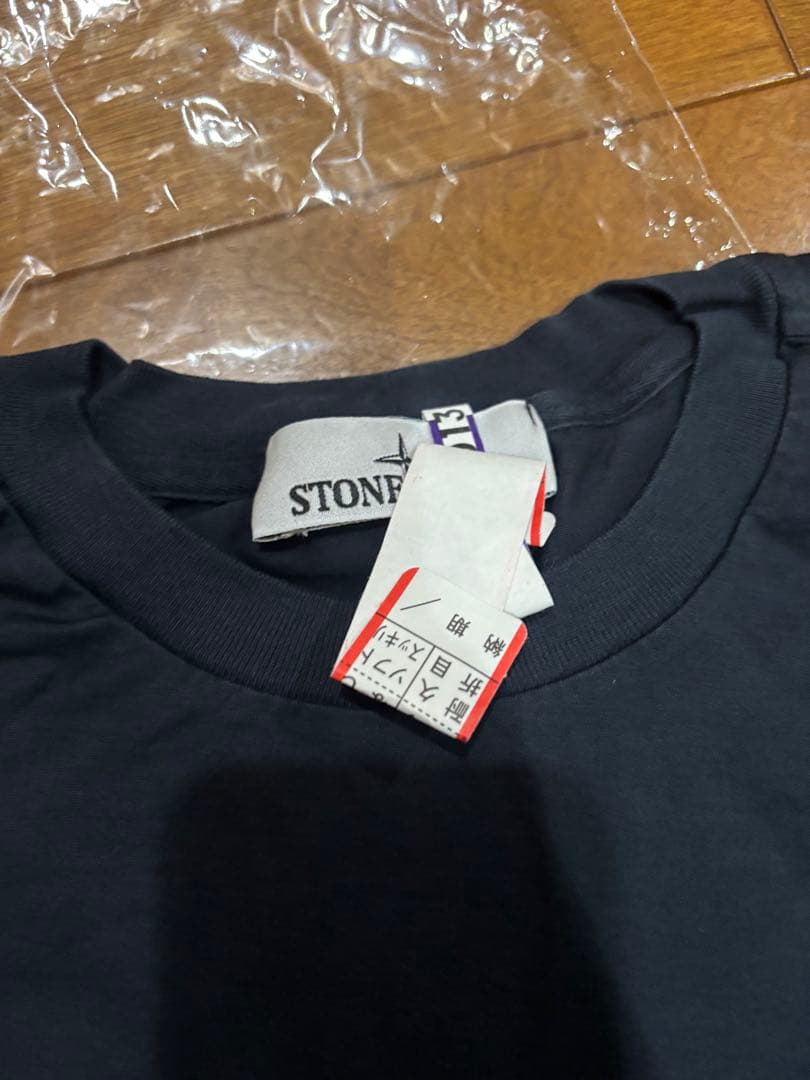 STONE  ブラック　ロンT