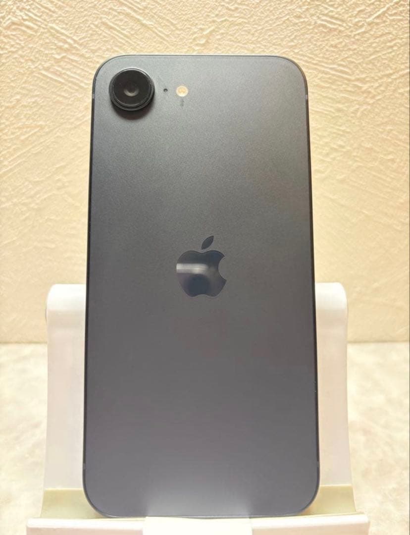 大特価‼️ iPhone16e 128GB ブラック　SIMフリー　アメリカ版