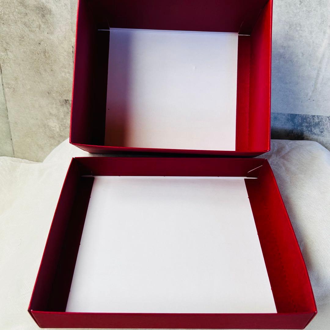 早いもの勝ち！箱付☆フェラガモ ブラック ビジュー ラインストーン カチューシャ