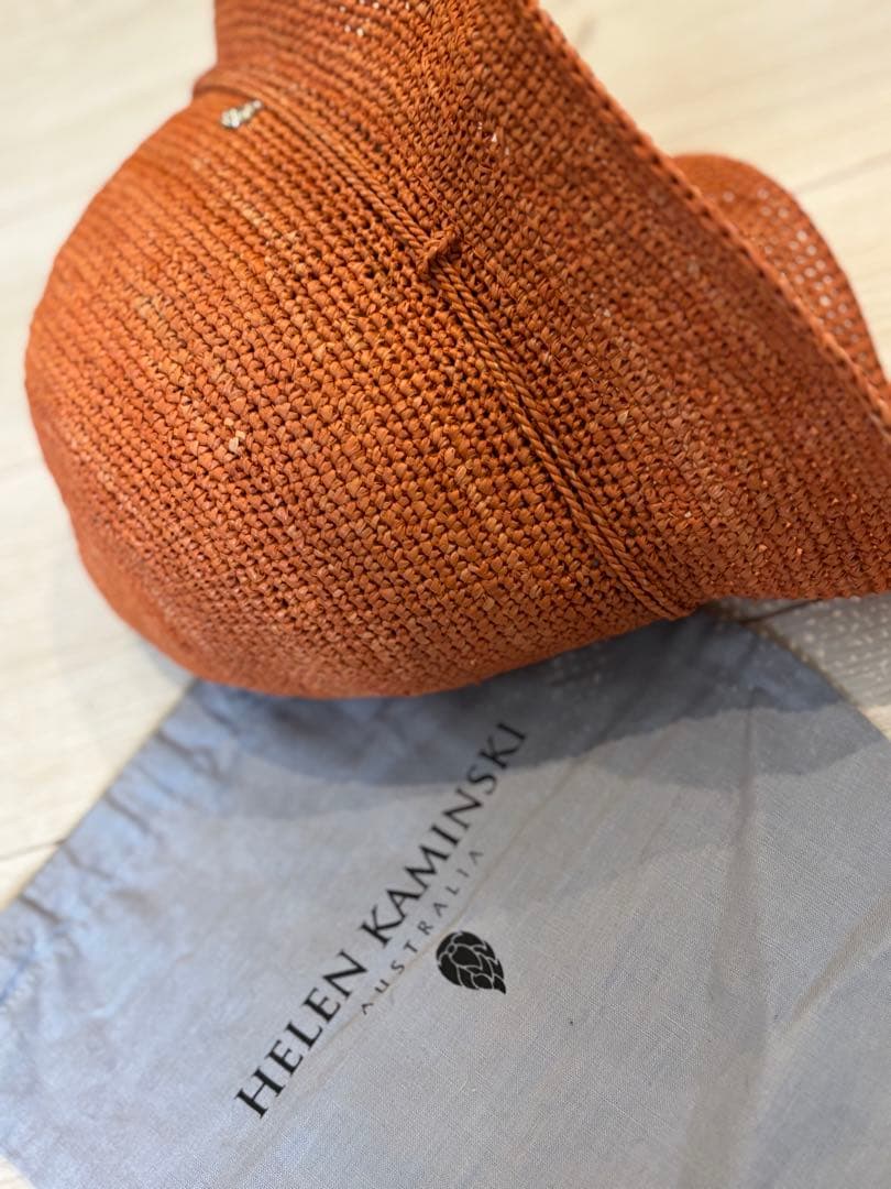 専用　ヘレンカミンスキー 新品同様 オレンジラフィアのバケットハット