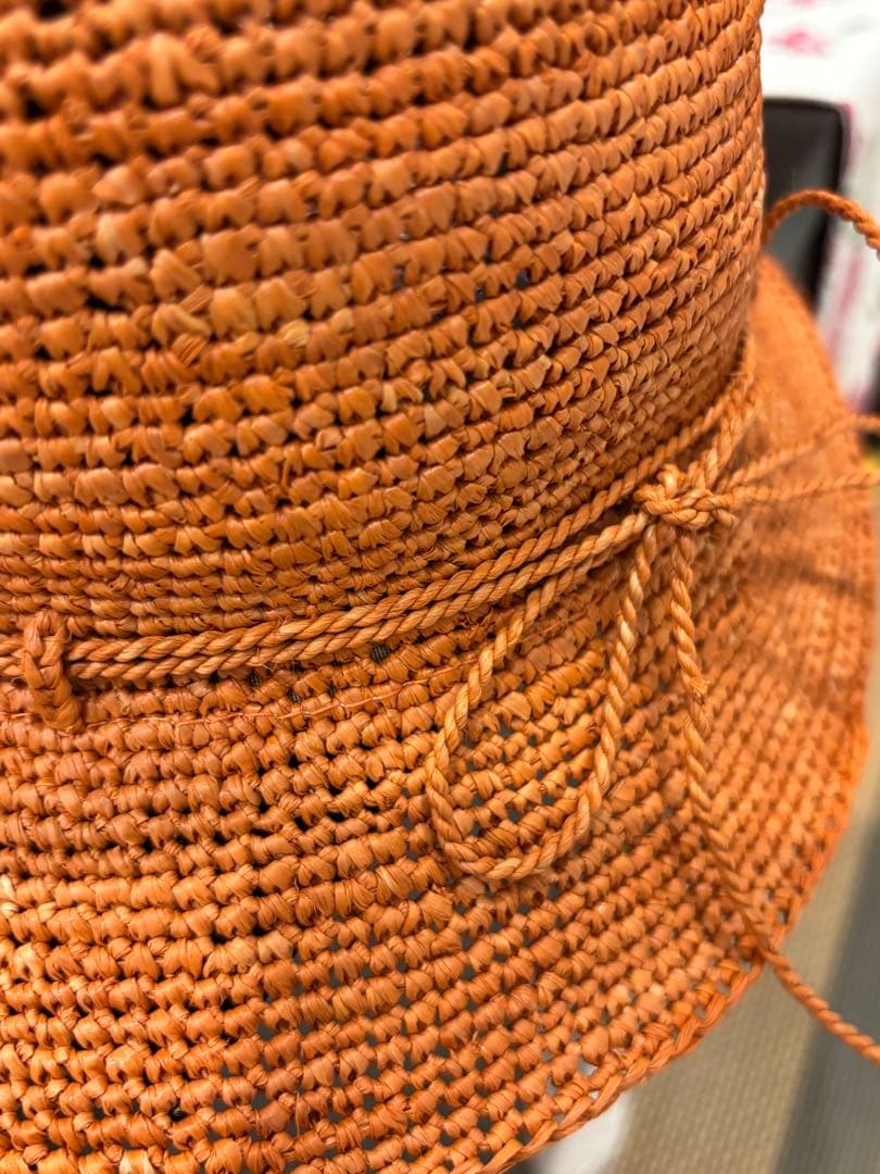 専用　ヘレンカミンスキー 新品同様 オレンジラフィアのバケットハット