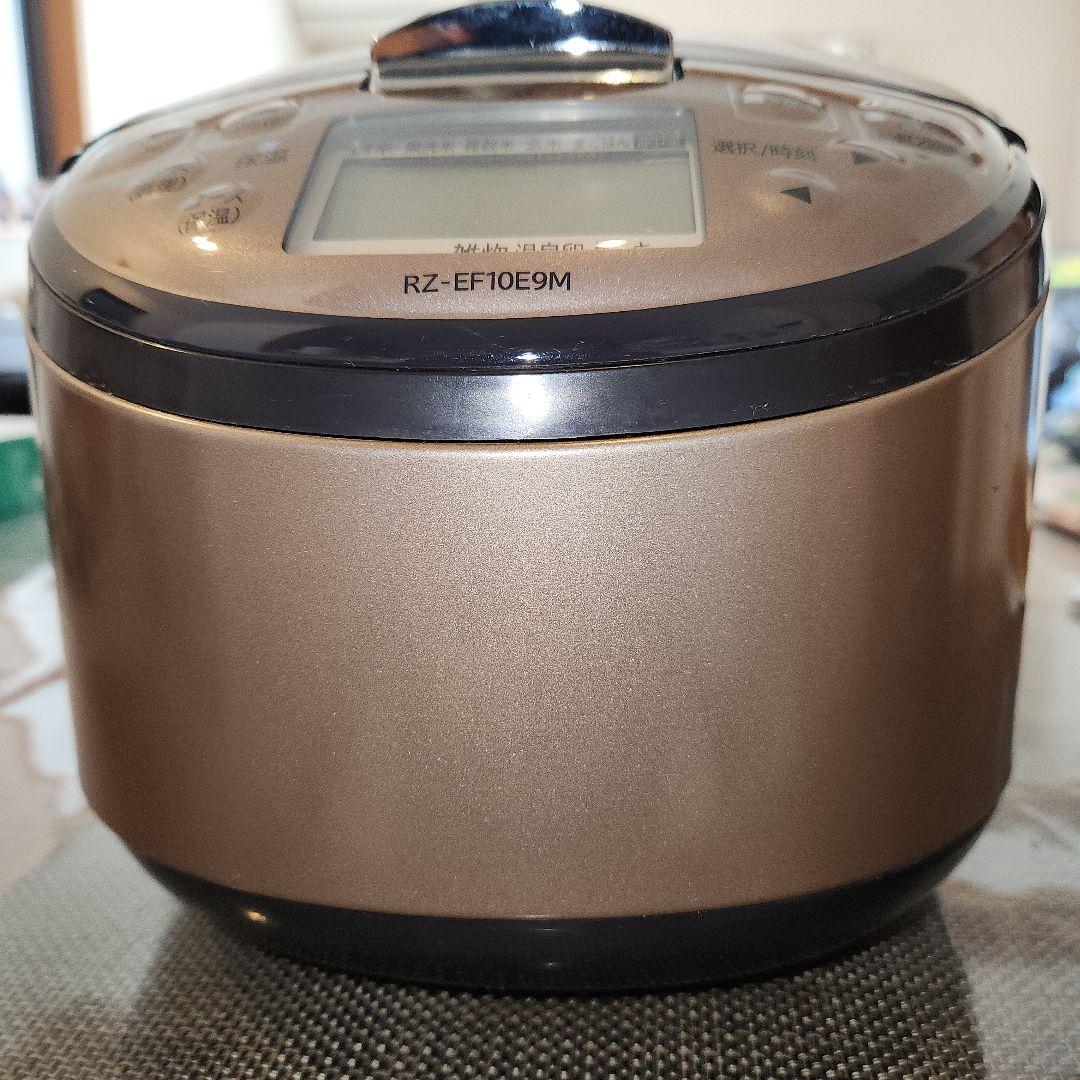 日立IHジャー炊飯器　5.5合炊き　RZ-EF10E9M　2022年製