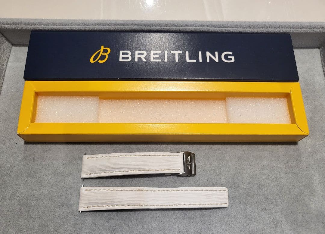 【未使用】ブライトリング 　純正レザーストラップ　バックル　ホワイト　18-16