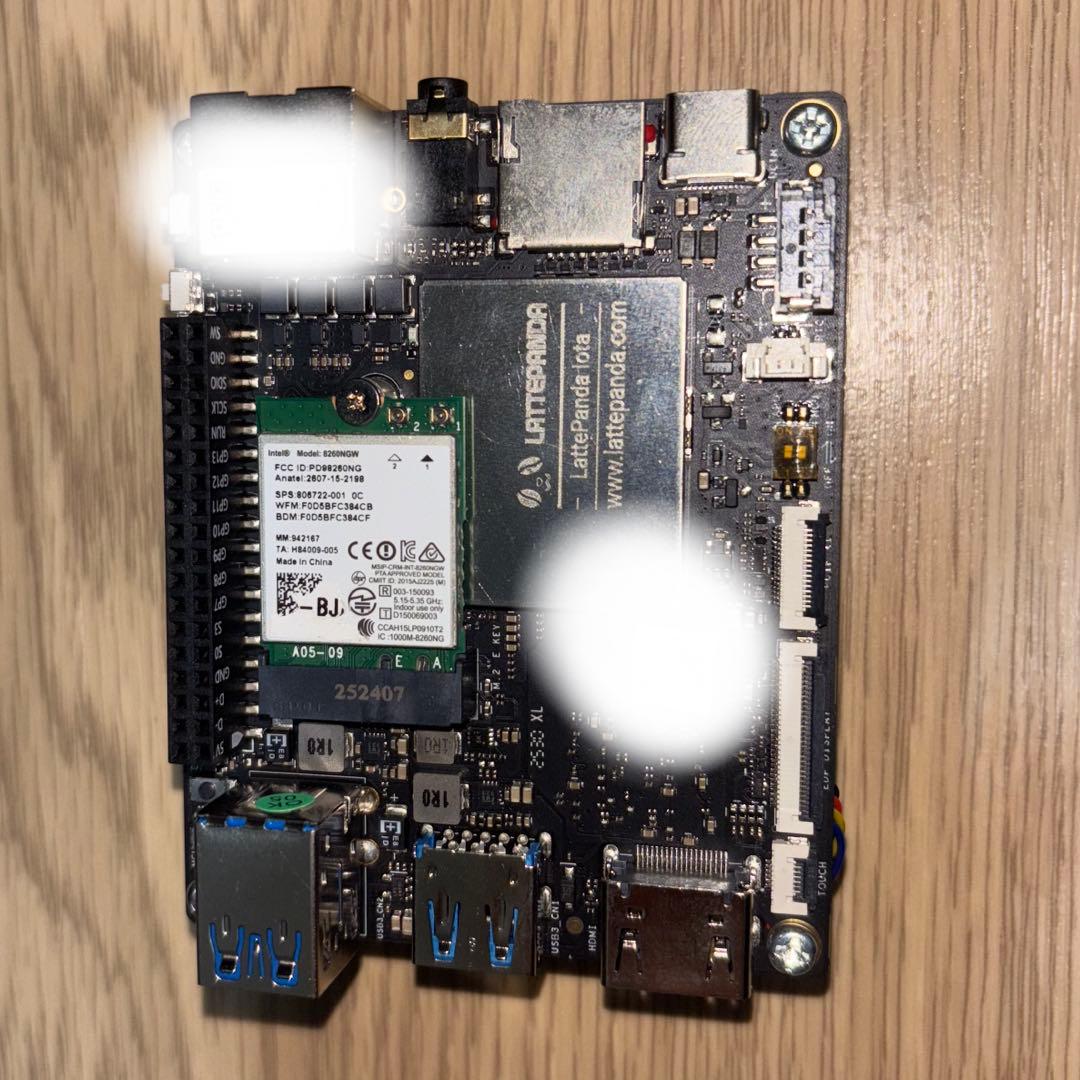 Lattepanda iota ミニPC