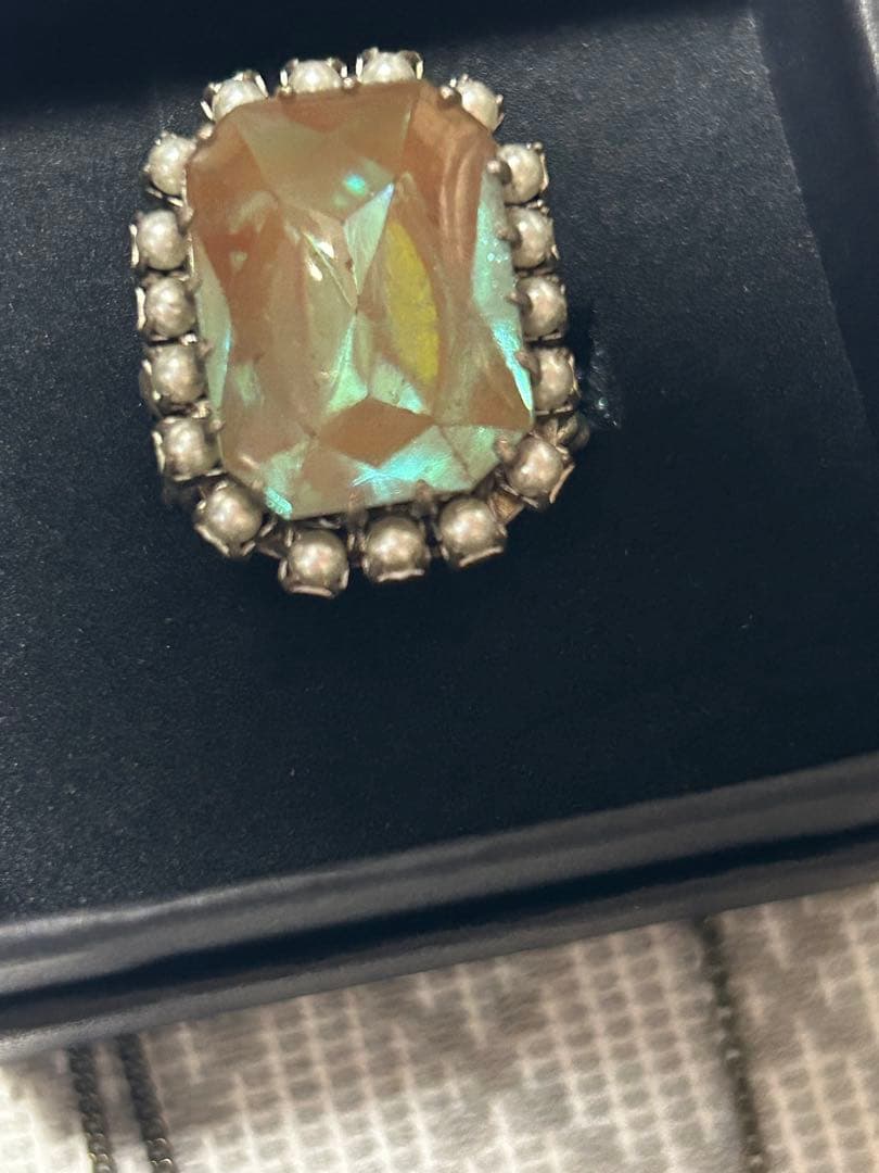 サフィリーンのネックレス2種とリングの3個セット