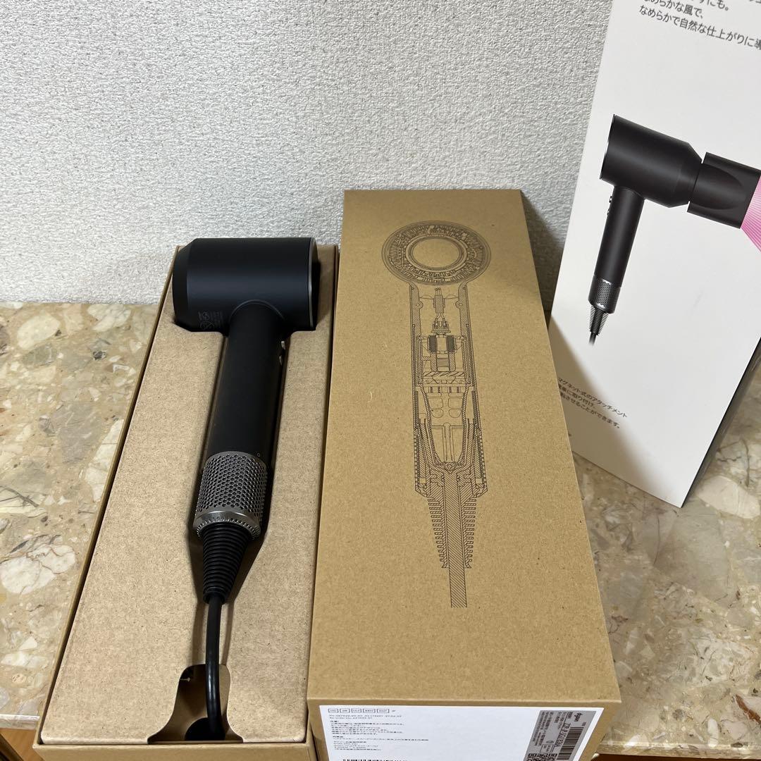 dyson supersonic origin ヘアドライヤー　HD08