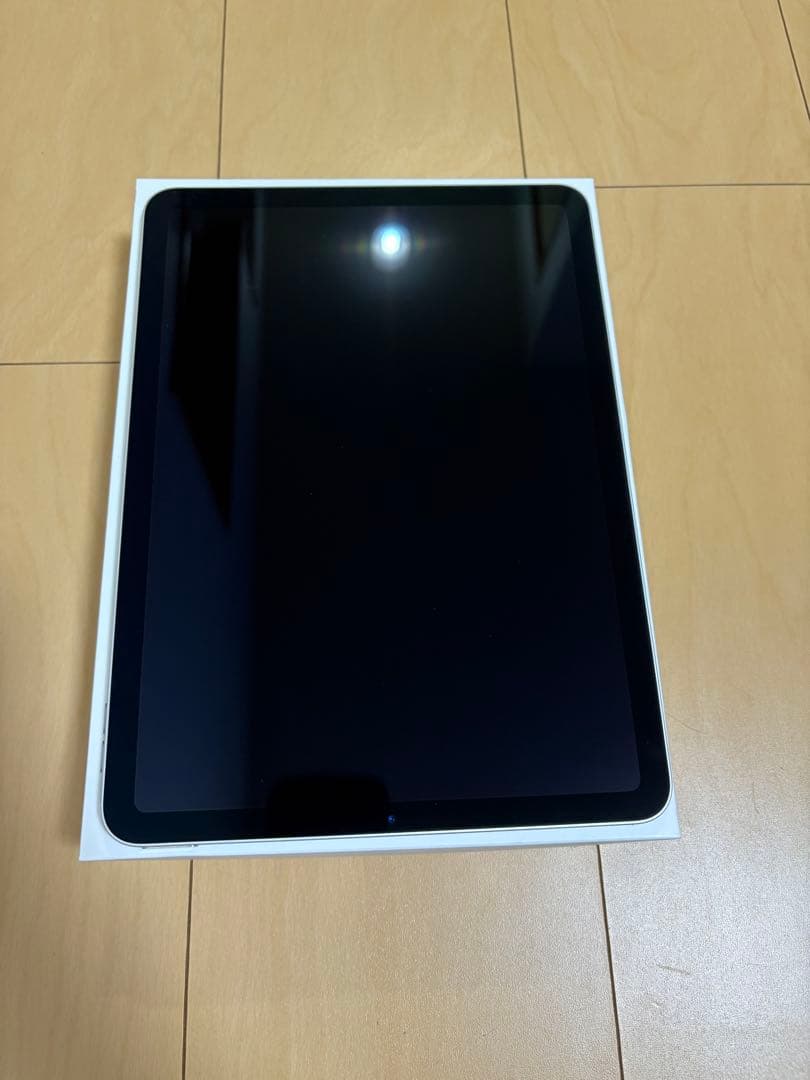 Apple iPad Air 第4世代　シルバー