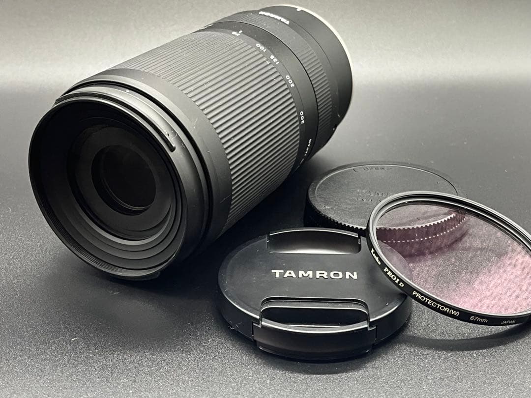 TAMRON 70-300mm Di III RXD Zマウント美品！