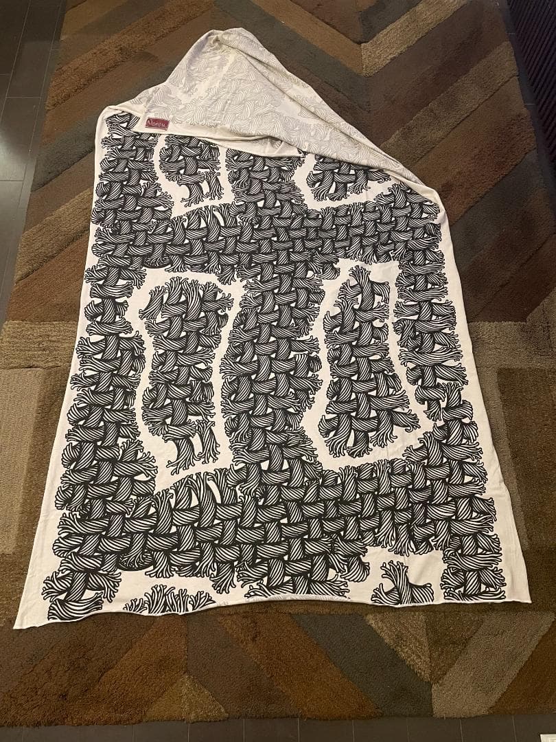 【美品】クリストファー ネメス 縄柄 大判ストール