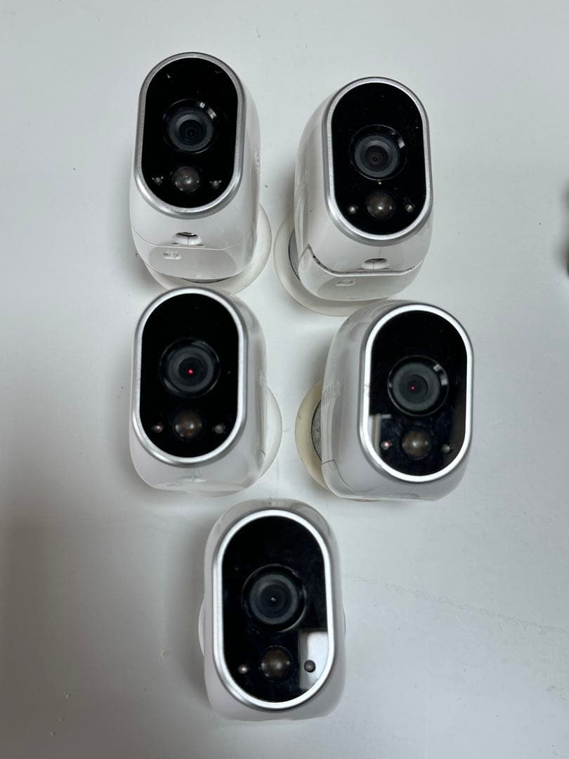 【セット】Arlo VMC3000カメラ5台＋基地局2台＋バッテリー