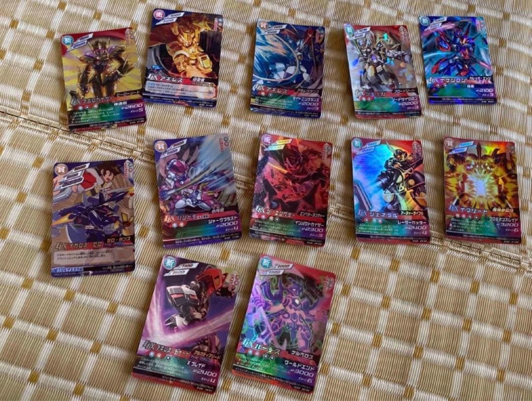 ダンボール戦機カード