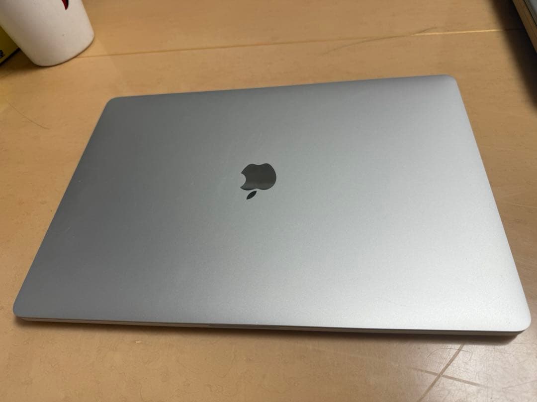 MacBookPro16インチ AMD Radeon Pro5500M