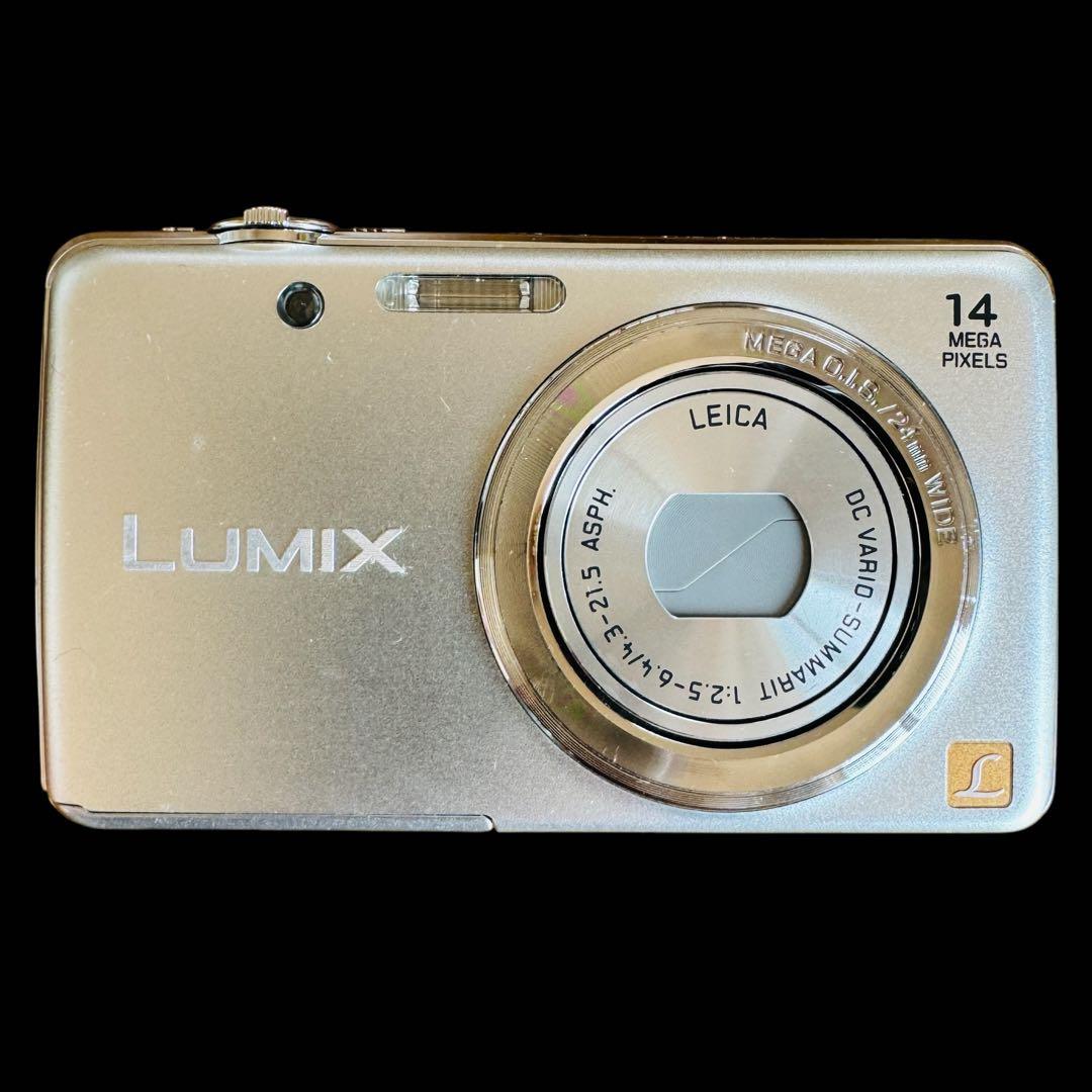 【いぬ】Panasonic パナソニックLUMIX DMC-FH6 シルバ