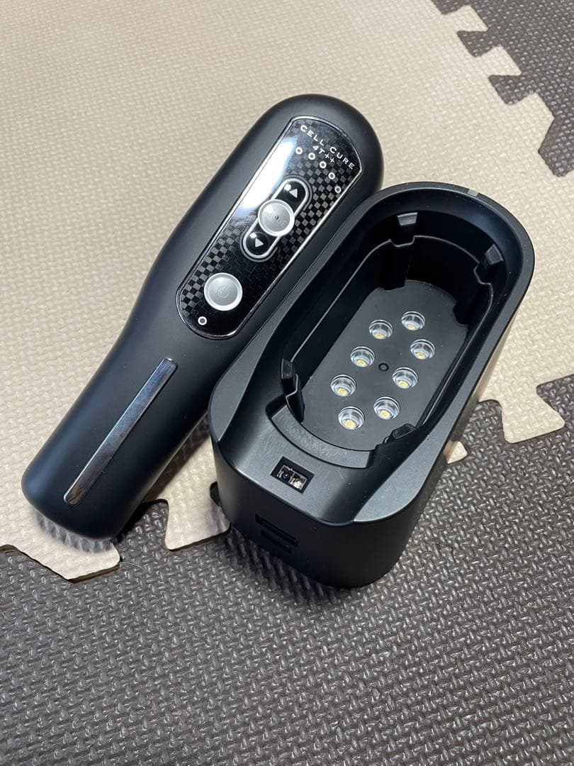 セルキュア4T++（プラスプラス）美顔器 充電式