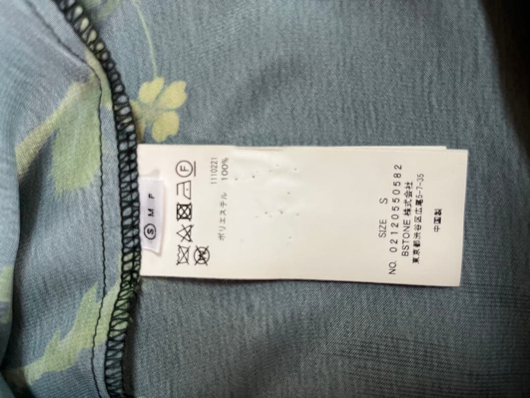 Ameri フラワープリント　プリーツワンピース