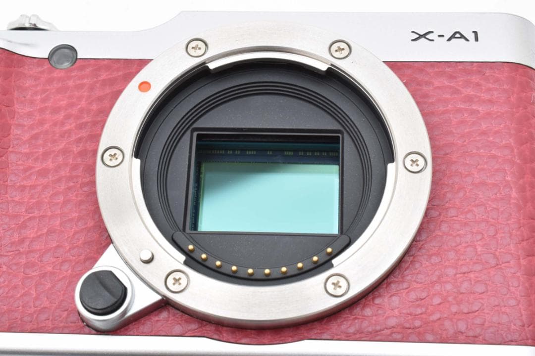 富士フイルム X-A1 ミラーレスデジタルカメラボディ レッド Fujifilm