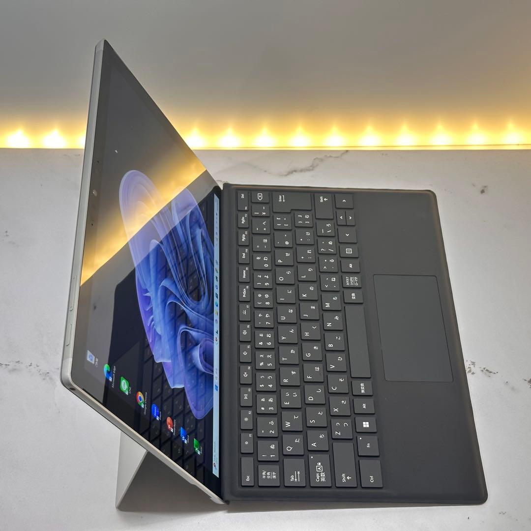 【準新品】Surface Pro 7+ Core i5/8/128